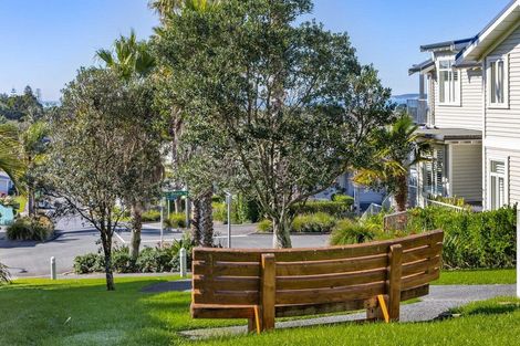 Photo of property in 6 Sunshine Terrace, Orewa, 0931