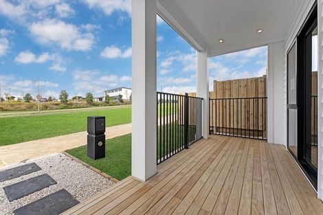 Photo of property in 53 Auranga Drive, Karaka, Papakura, 2113