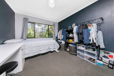 Photo of property in 63 Claverdon Drive, Massey, Auckland, 0614
