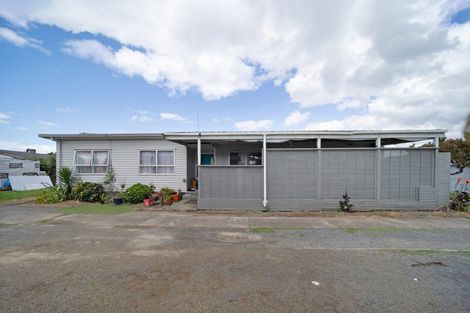 Photo of property in 32 Idlewild Avenue, Mangere, Auckland, 2022