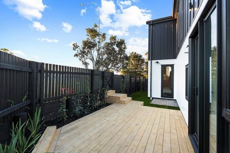 Photo of property in 1a Maxwelton Drive, Mairangi Bay, Auckland, 0630