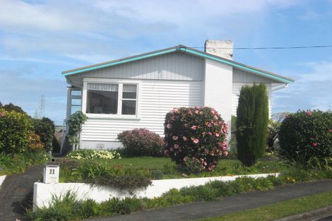 Photo of property in 11 Lydford Place, Spotswood, New Plymouth, 4310