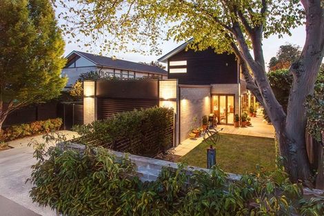 Photo of property in 21a Devonport Lane, St Albans, Christchurch, 8014