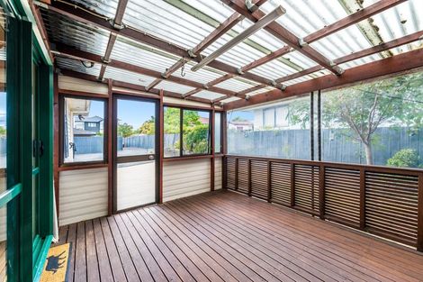 Photo of property in 12 Pomaria Road, Henderson, Auckland, 0610