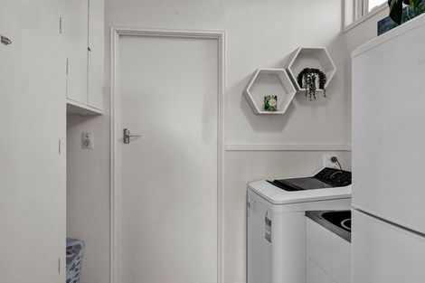 Photo of property in 75 Waihi Road, Hawera, 4610