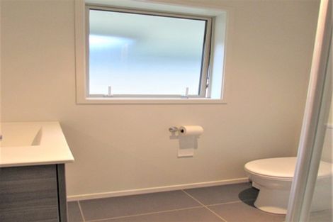 Photo of property in 26 Mooring Close, Whitby, Porirua, 5024