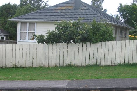 Photo of property in 7 Potter Avenue, Northcote, Auckland, 0627