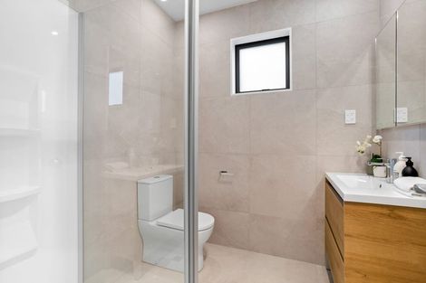 Photo of property in 12 Hema Road, Hobsonville, Auckland, 0616