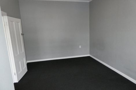 Photo of property in 117 Wallace Street, Mount Cook, Wellington, 6021