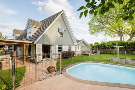 Photo of property in 123a Taylor Street, Cambridge, 3434