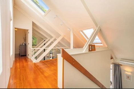 Photo of property in 22 Jane Street, Macandrew Bay, Dunedin, 9014