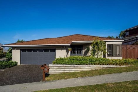 Photo of property in 7 Molyneux Close, Whitby, Porirua, 5024