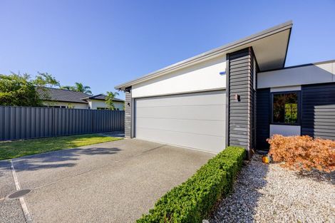 Photo of property in 80 Kent Terrace, Taradale, Napier, 4112