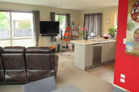 Photo of property in 96 Mackenzie Avenue, Woolston, Christchurch, 8023