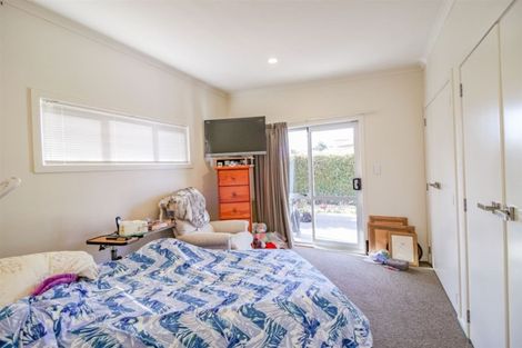 Photo of property in 2/2 Alma Road, Gonville, Whanganui, 4501