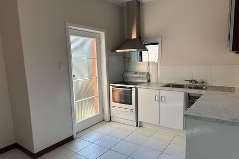 Photo of property in 82 Kauri Street, Miramar, Wellington, 6022