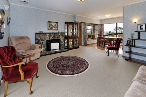 Photo of property in 4a Roland Hill, Glen Eden, Auckland, 0602