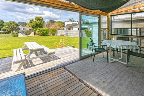 Photo of property in 30 Mako Avenue, Whiritoa, Whangamata, 3691