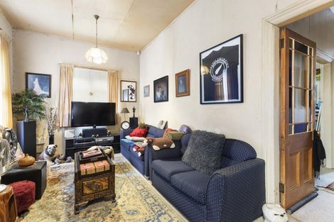 Photo of property in 228 Ohiro Road, Brooklyn, Wellington, 6021