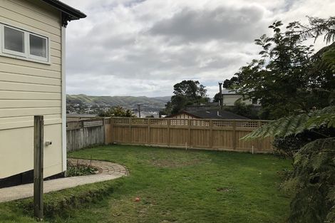 Photo of property in 3 Chesterton Street, Johnsonville, Wellington, 6037