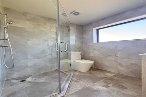 Photo of property in 33b Garadice Road, Rothesay Bay, Auckland, 0630