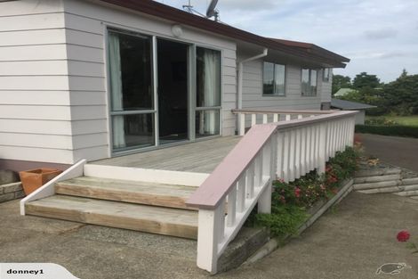 Photo of property in 15 Milsom Place, Te Puke, 3119