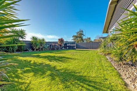 Photo of property in 38 Kelvin Grove Road, Kelvin Grove, Palmerston North, 4414