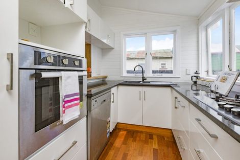 Photo of property in 32 Hunua Road, Papakura, 2110