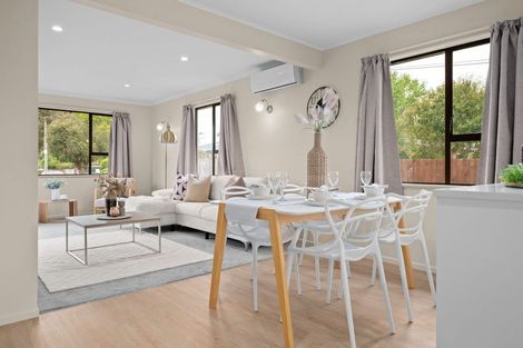 Photo of property in 66 Southsea Crescent, Silverdale, Hamilton, 3216