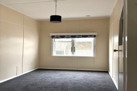 Photo of property in 17 Scarborough Terrace, Mount Victoria, Wellington, 6011