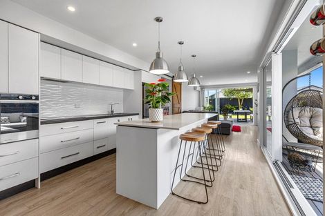 Photo of property in 106 Coast Boulevard, Papamoa Beach, Papamoa, 3118