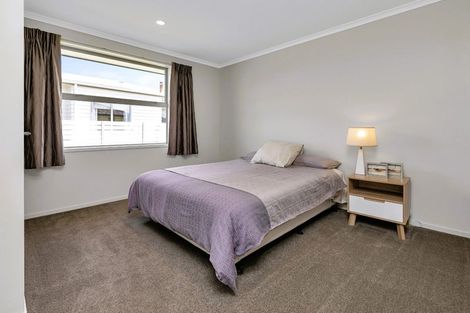 Photo of property in 20 Sando Way, One Tree Point, 0118