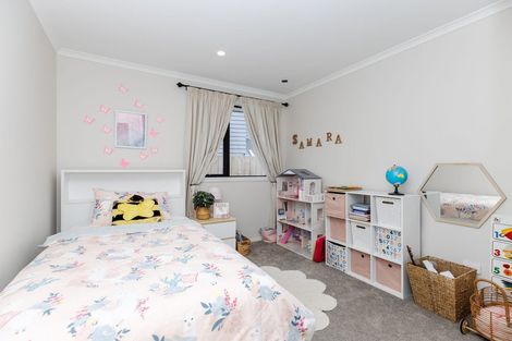 Photo of property in 24 Te Tiireke Drive, Glenview, Hamilton, 3206