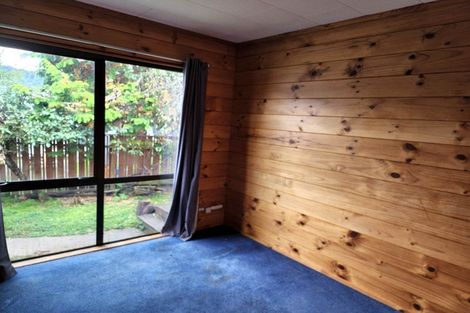 Photo of property in 21f1- Ranfurly Street, Trentham, Upper Hutt, 5018
