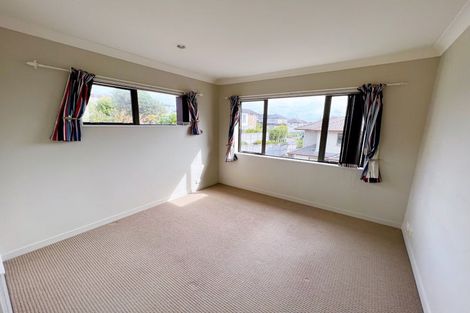 Photo of property in 9 Laurel Oak Drive, Schnapper Rock, Auckland, 0632