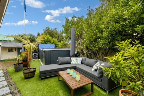 Photo of property in 2 Sabana Place, Bethlehem, Tauranga, 3110