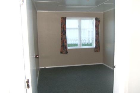 Photo of property in 90 Kowhai Street, Naenae, Lower Hutt, 5011