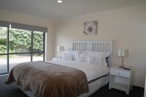 Photo of property in 151 Realm Drive, Paraparaumu, 5032