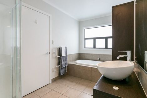 Photo of property in 137 Gloucester Street, Taradale, Napier, 4112