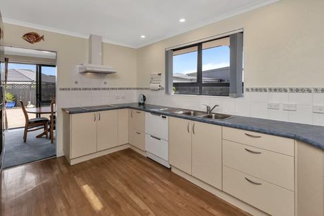 Photo of property in 7 Kihi Place, Ruakaka, 0116