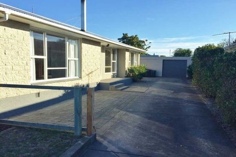 Photo of property in 19 Lamorna Road, Parklands, Christchurch, 8083