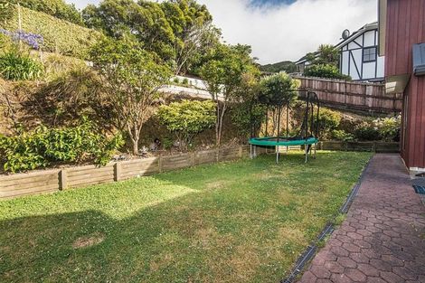 Photo of property in 13 Ramphal Terrace, Khandallah, Wellington, 6035