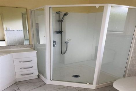 Photo of property in 34 Milan Drive, Glen Eden, Auckland, 0602