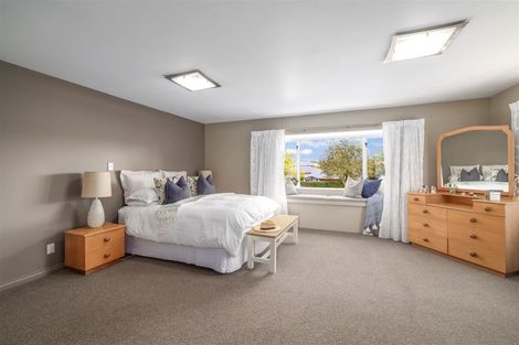 Photo of property in 54 Regent's Park Drive, Casebrook, Christchurch, 8051