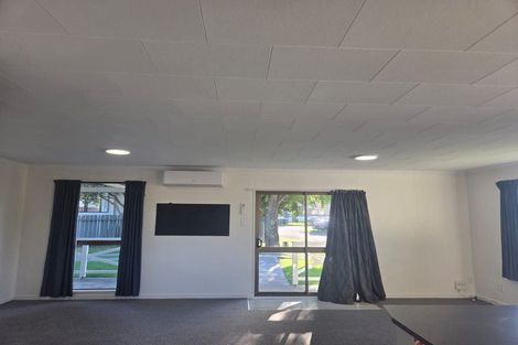 Photo of property in 40 Lagoon Place, Poike, Tauranga, 3112