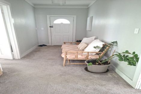 Photo of property in 1/12 Halsey Road, Manurewa, Auckland, 2102