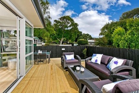 Photo of property in 49 Sylvia Road, Hillcrest, Auckland, 0627