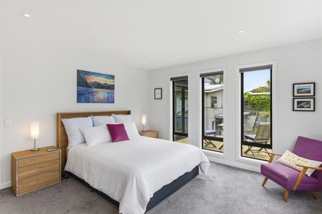 Photo of property in 24 Rosetta Road, Raumati South, Paraparaumu, 5032