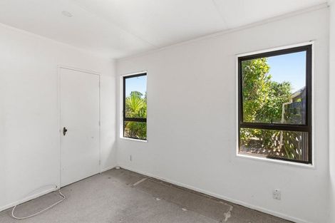 Photo of property in 24b Olive Terrace, Paraparaumu Beach, Paraparaumu, 5032