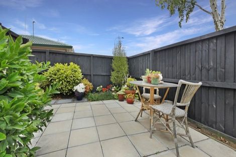 Photo of property in 11 Chipping Lane, Redwood, Christchurch, 8051